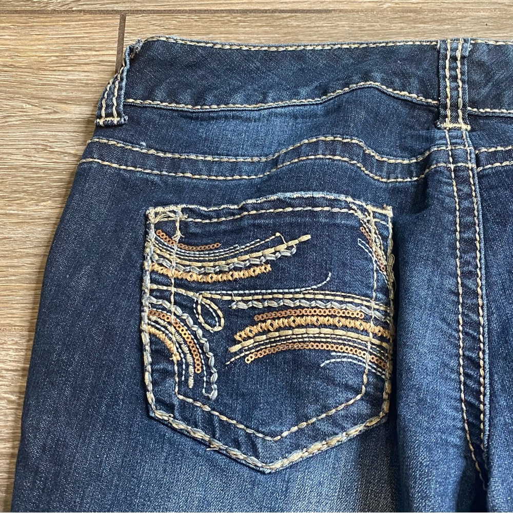 Maurices 7/8 Regular Embellished Boot Cut Jeans - Picture 4 of 9